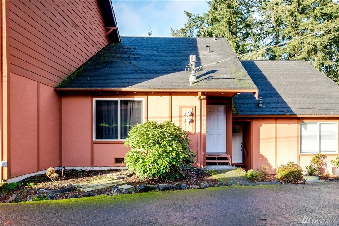 12824 62nd Ave NW D-4  Gig Harbor WA 98332 photo