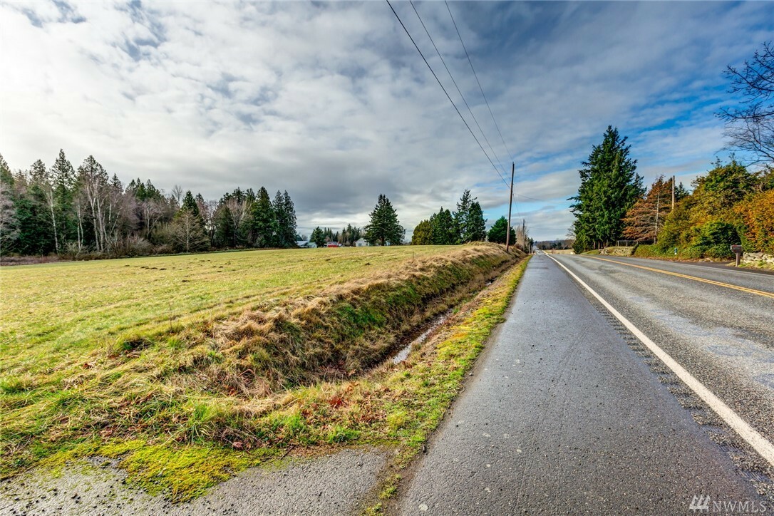 Property Photo:  B W Axton Rd  WA 98226 