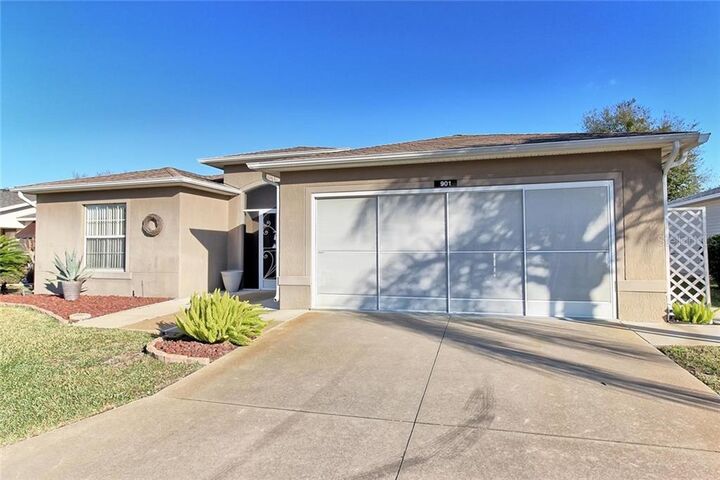 Property Photo:  901 Forest Breeze Path  FL 34748 