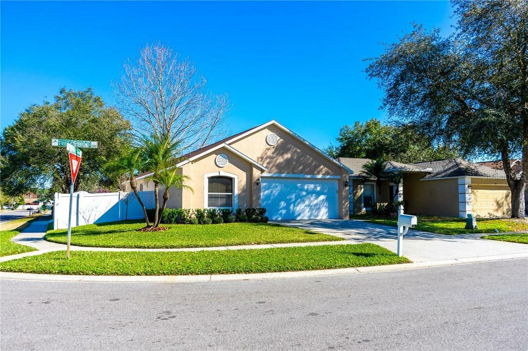 Property Photo:  1501 Sunset View Circle  FL 32703 