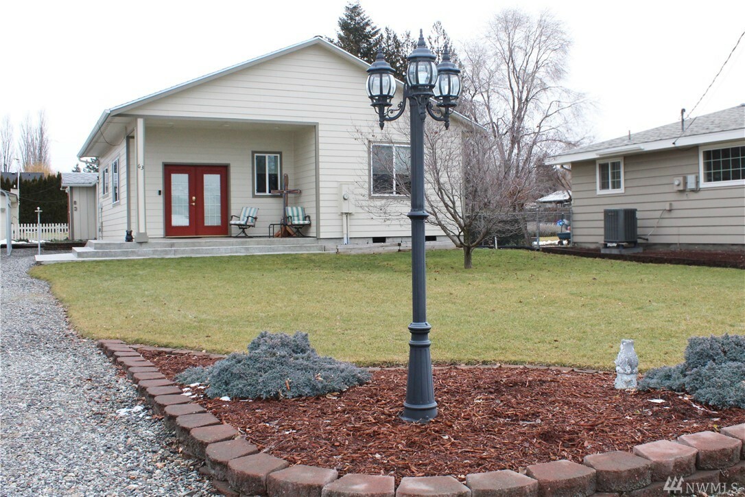 Property Photo: 63 N Joseph Ave WA 98802