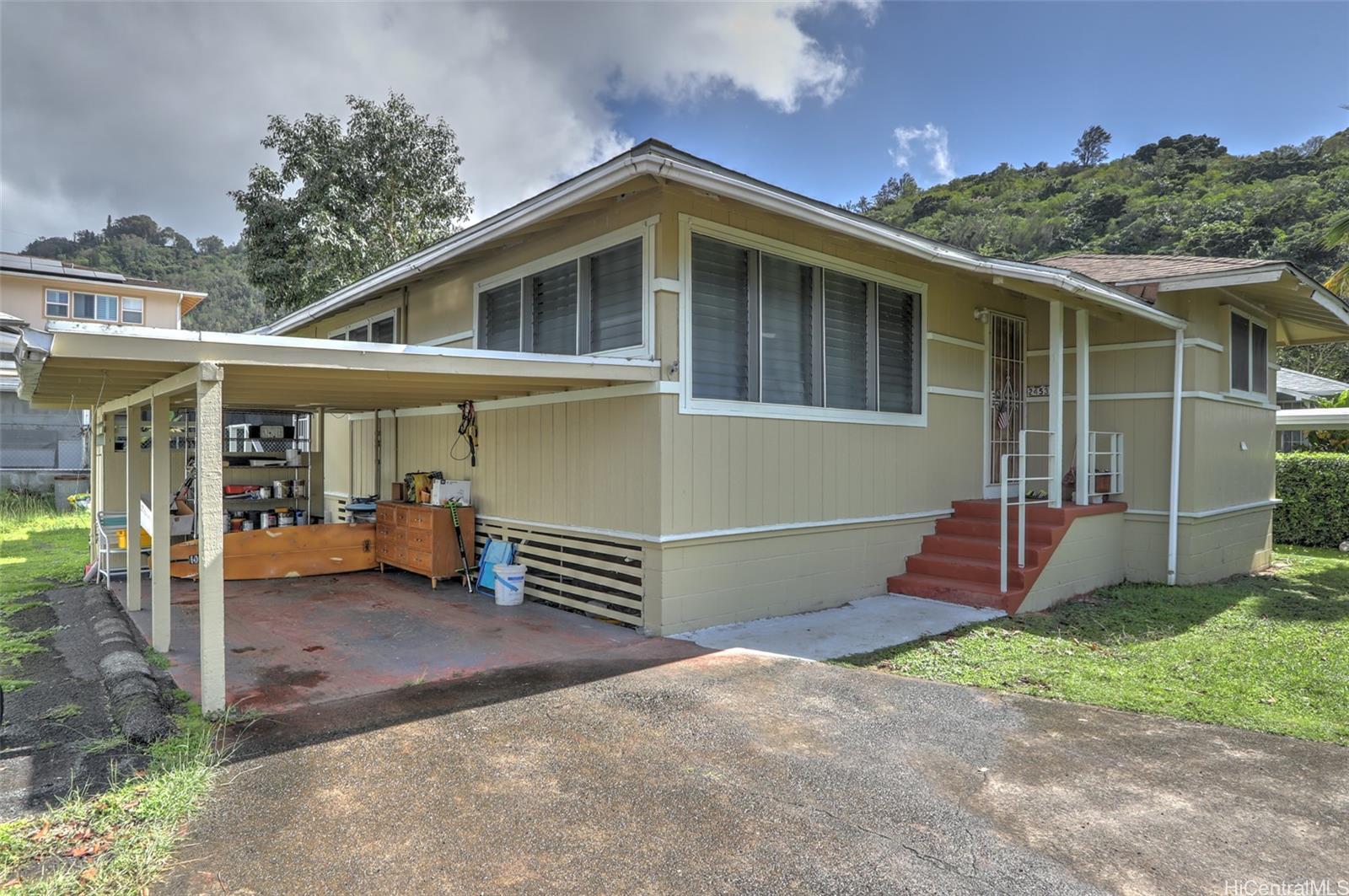 2453 Pauoa Road A  Honolulu HI 96813 photo