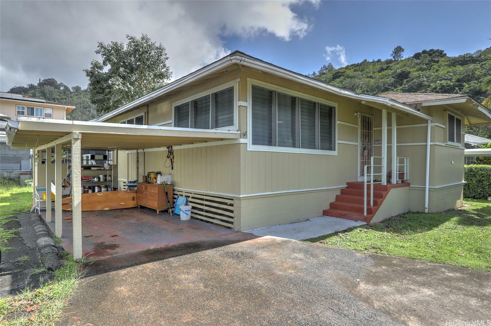 Property Photo:  2453 Pauoa Road A  HI 96813 