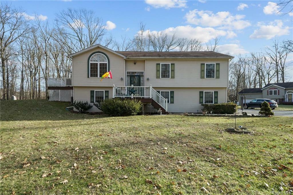 Property Photo:  95 Osborne Hill Road  NY 12524 