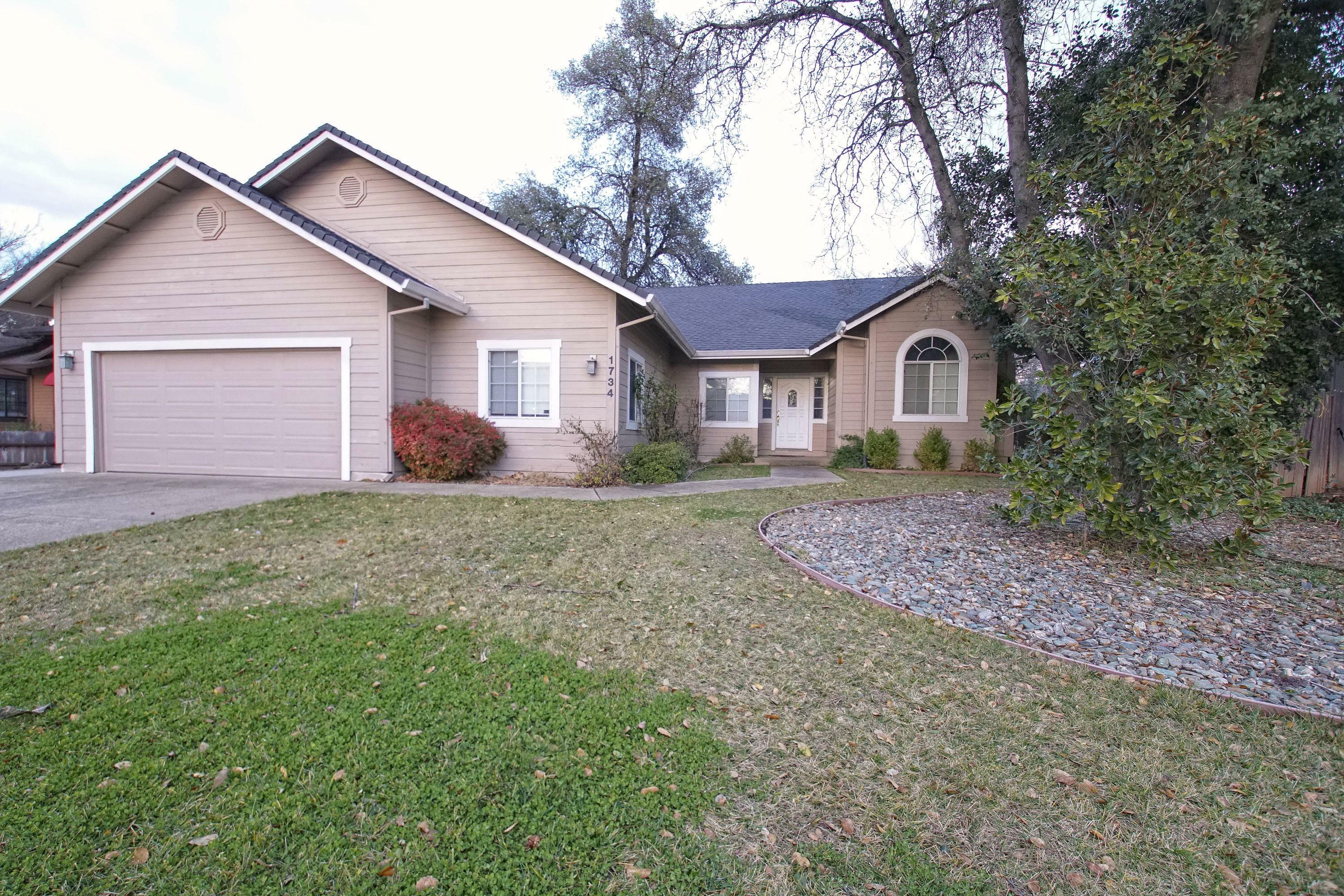 1734 Edgewood Drive  Redding CA 96003 photo