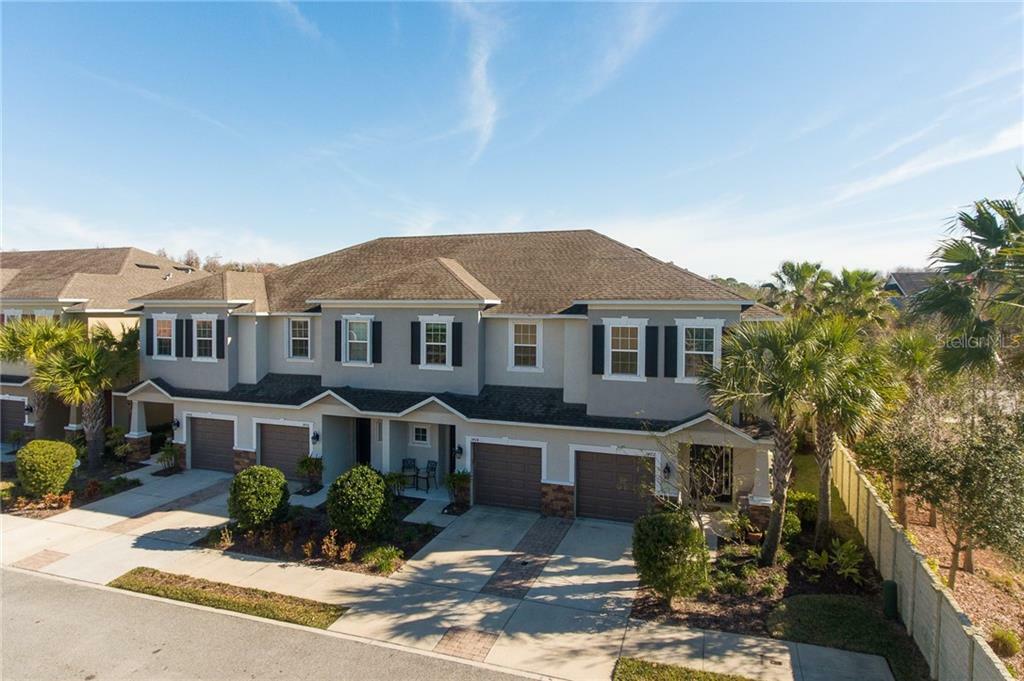 Property Photo: 1402 Syrah Drive FL 34677