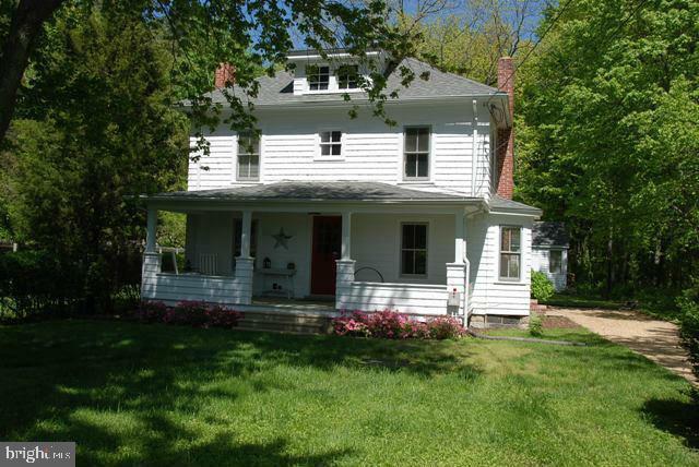 Property Photo:  6819 Hopkins Neck Road  MD 21601 