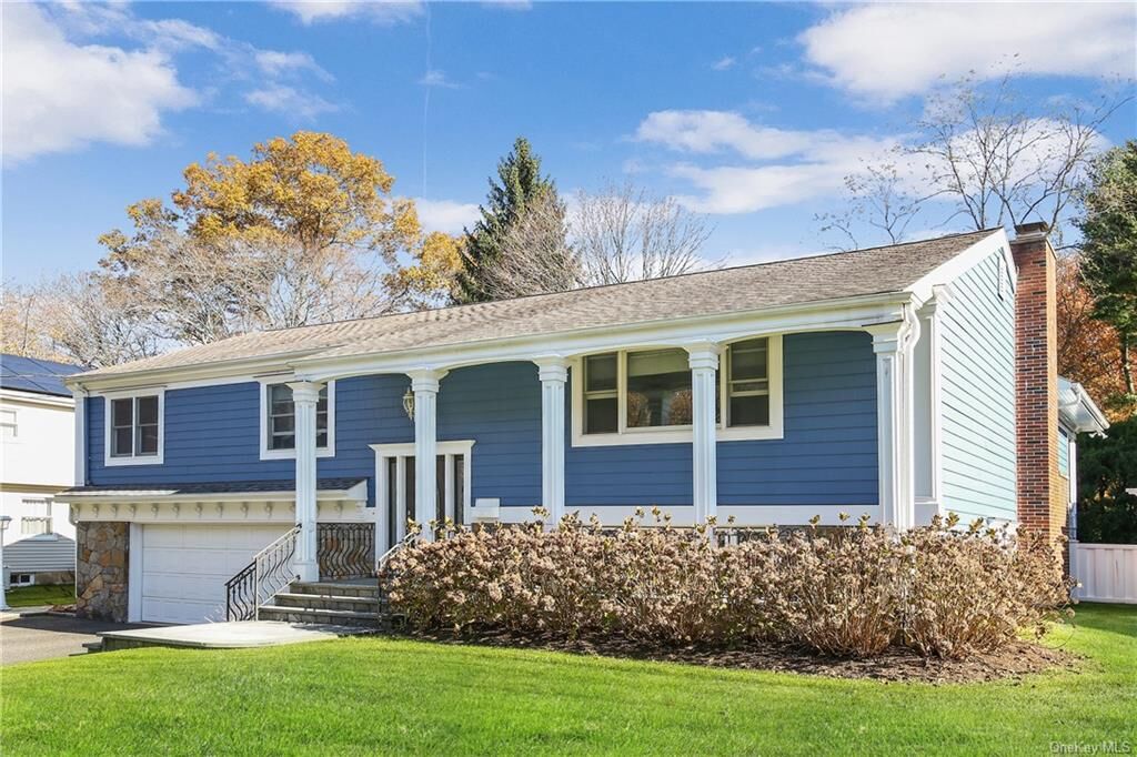 Property Photo:  6 Concord Place  NY 10573 