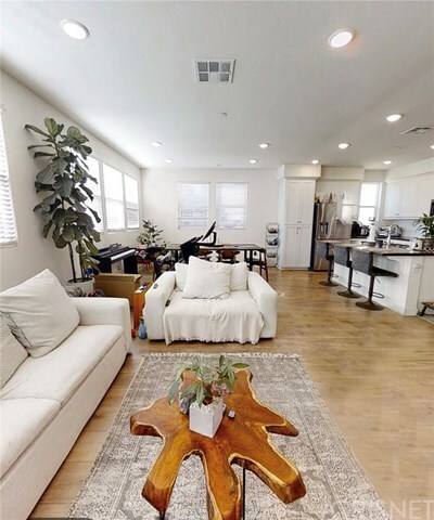 Property Photo: 12800 N Watt Lane CA 91342