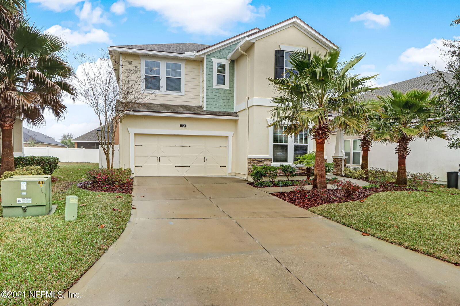 Property Photo: 163 Blooming Grove Court FL 32218