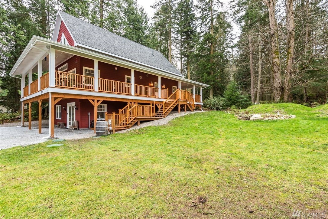 Property Photo:  2070 Parker Rd  WA 98282 