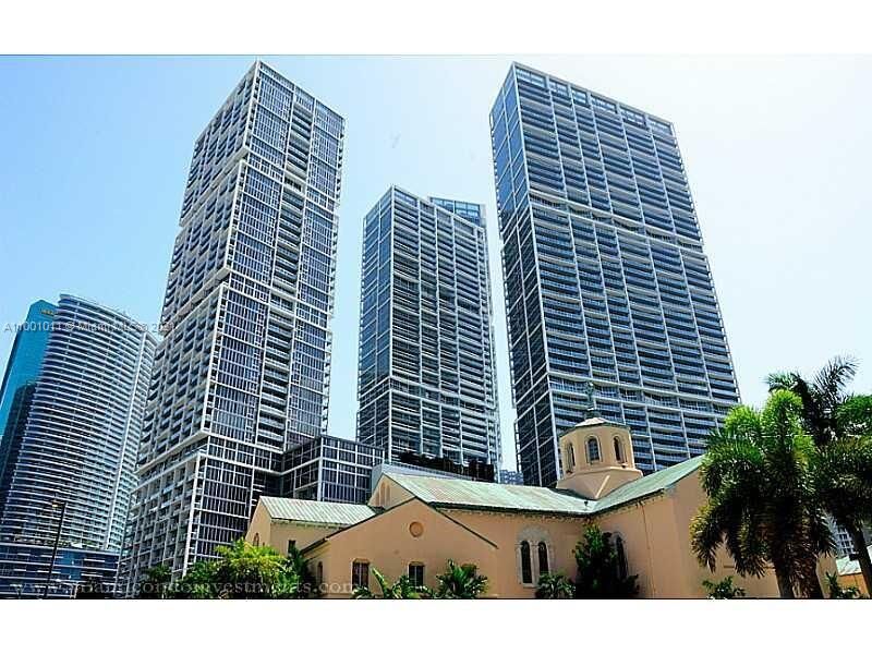 Property Photo:  485 Brickell Ave 4001  FL 33131 