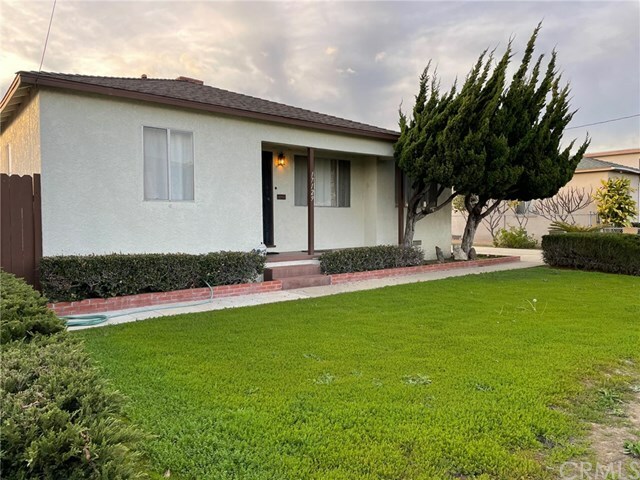 Property Photo: 17129 S Dalton Avenue CA 90247
