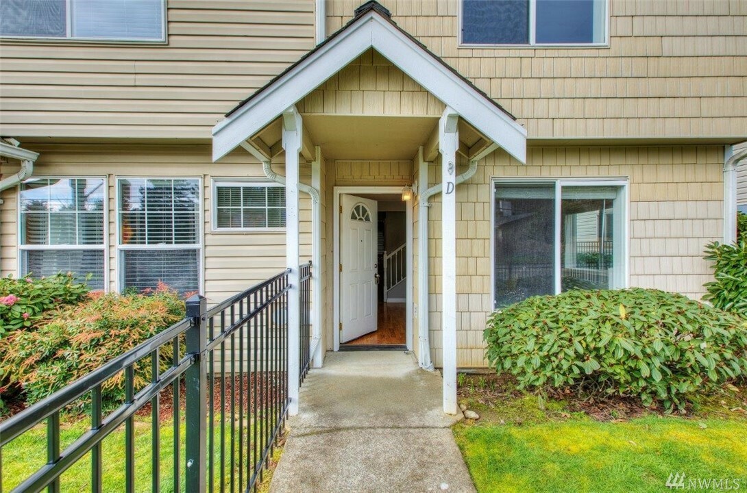 Property Photo:  5112 Browns Point Blvd  WA 98422 