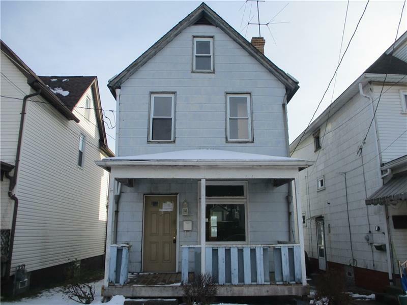 Property Photo:  1052 9th Ave  PA 15014 