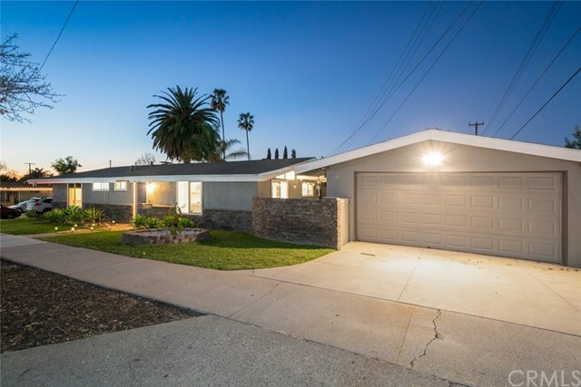 Property Photo:  1103 W Walnut Avenue  CA 92868 