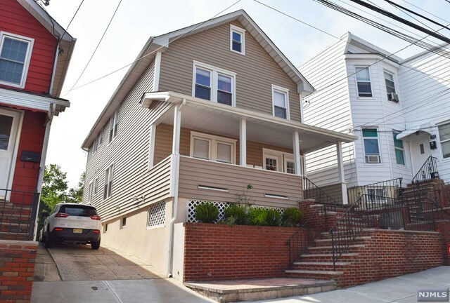 Property Photo:  26 Tappan Street  NJ 07032 