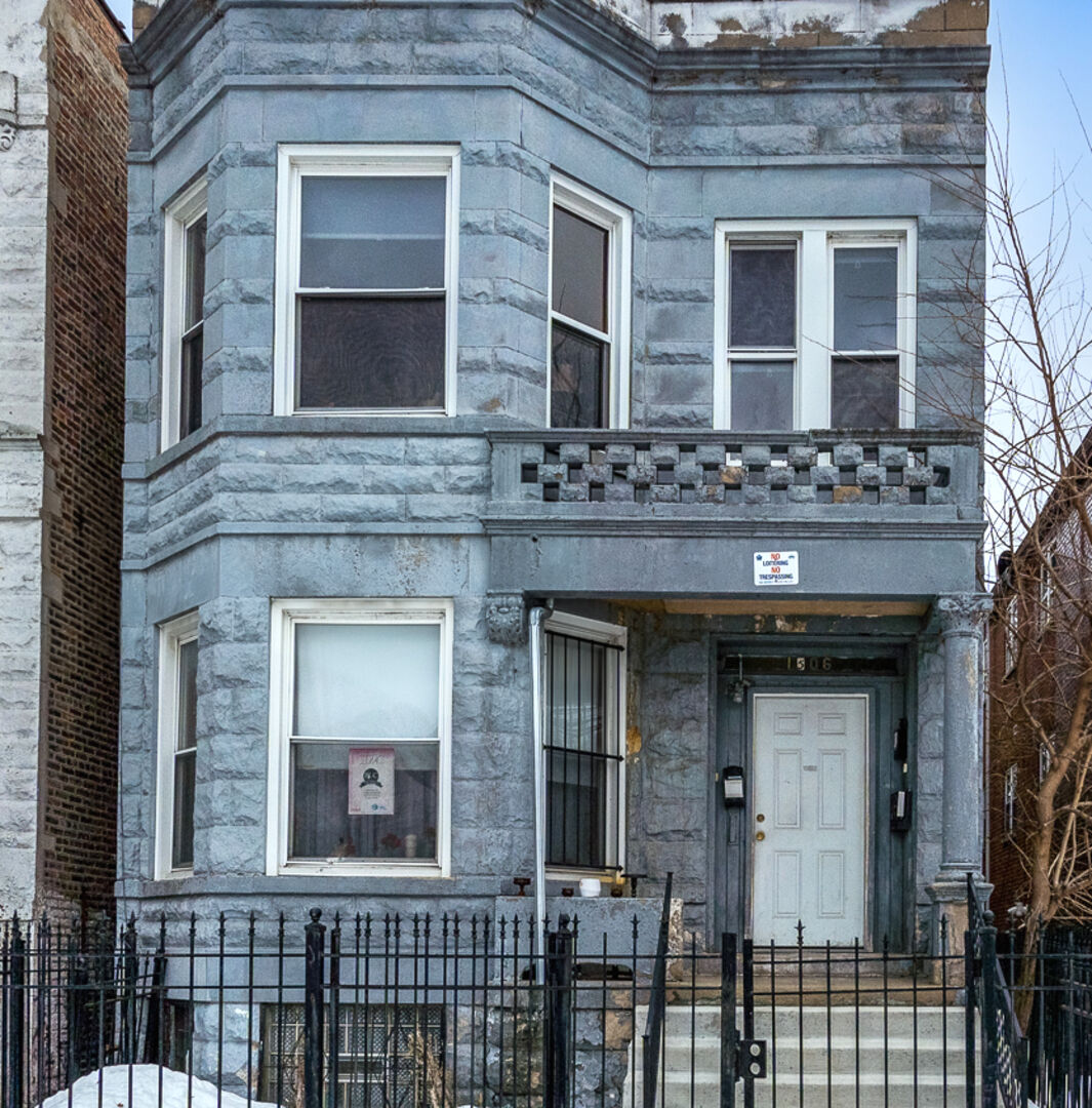 Property Photo:  1506 S Christiana Avenue  IL 60623 
