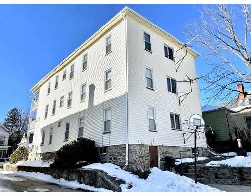 Property Photo: 95 Elm St MA 01550