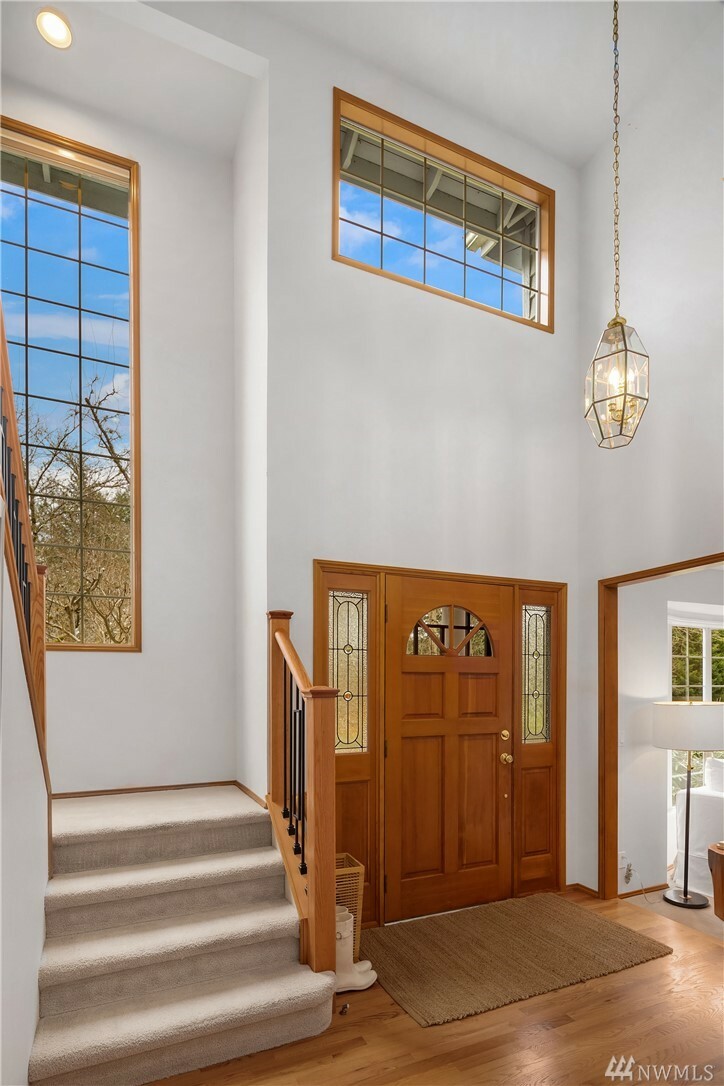 Property Photo: 4031 259th Ave SE WA 98029