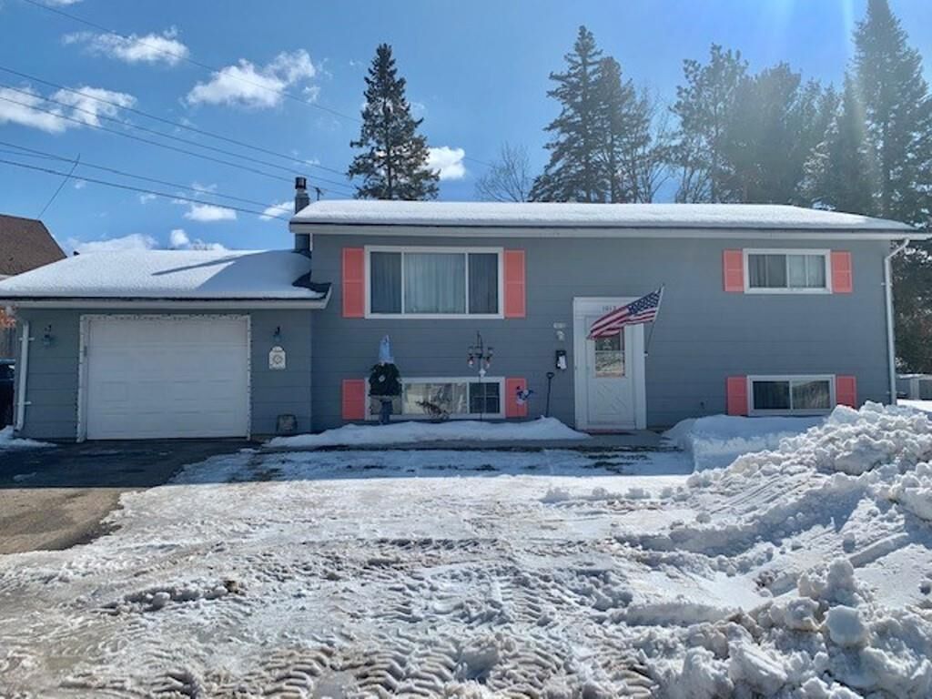 Property Photo: 1013 Elm Street WI 54452