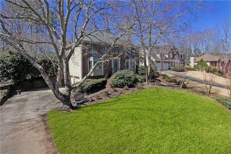 Property Photo: 815 Deep Lake Drive NW GA 30144