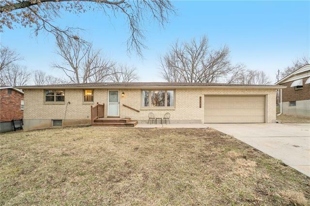 Property Photo: 4308 NW 51st Street MO 64151