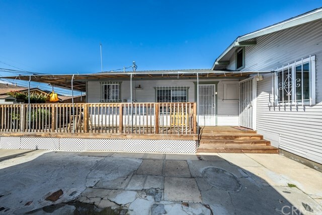 Property Photo:  1365 Dawson Avenue  CA 90804 