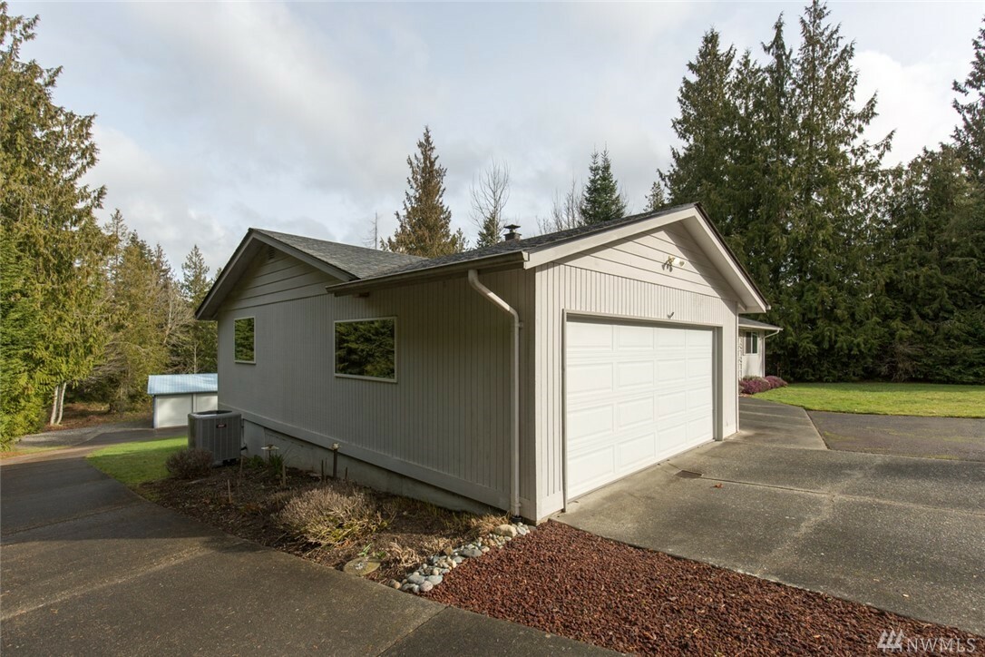 Property Photo:  32 Shade Tree Lane  WA 98362 