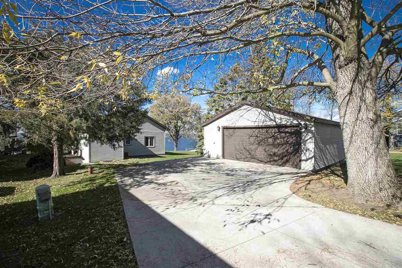 Property Photo: N6663 Harrison Road WI 54129