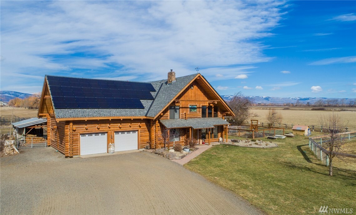 Property Photo: 310 Rosebriar Lane WA 98926