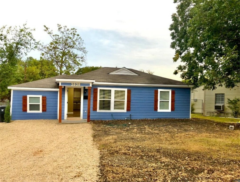 Property Photo:  3828 Shelby Avenue  TX 76711 