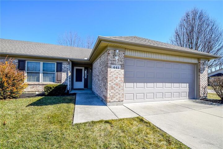 441 Whisper Lane  Xenia OH 45385 photo