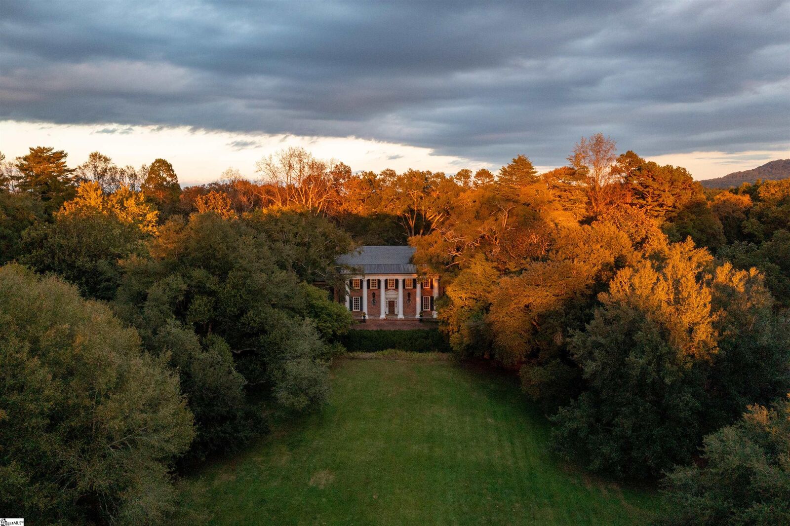 Property Photo: 1908 Roe Ford Road SC 29617