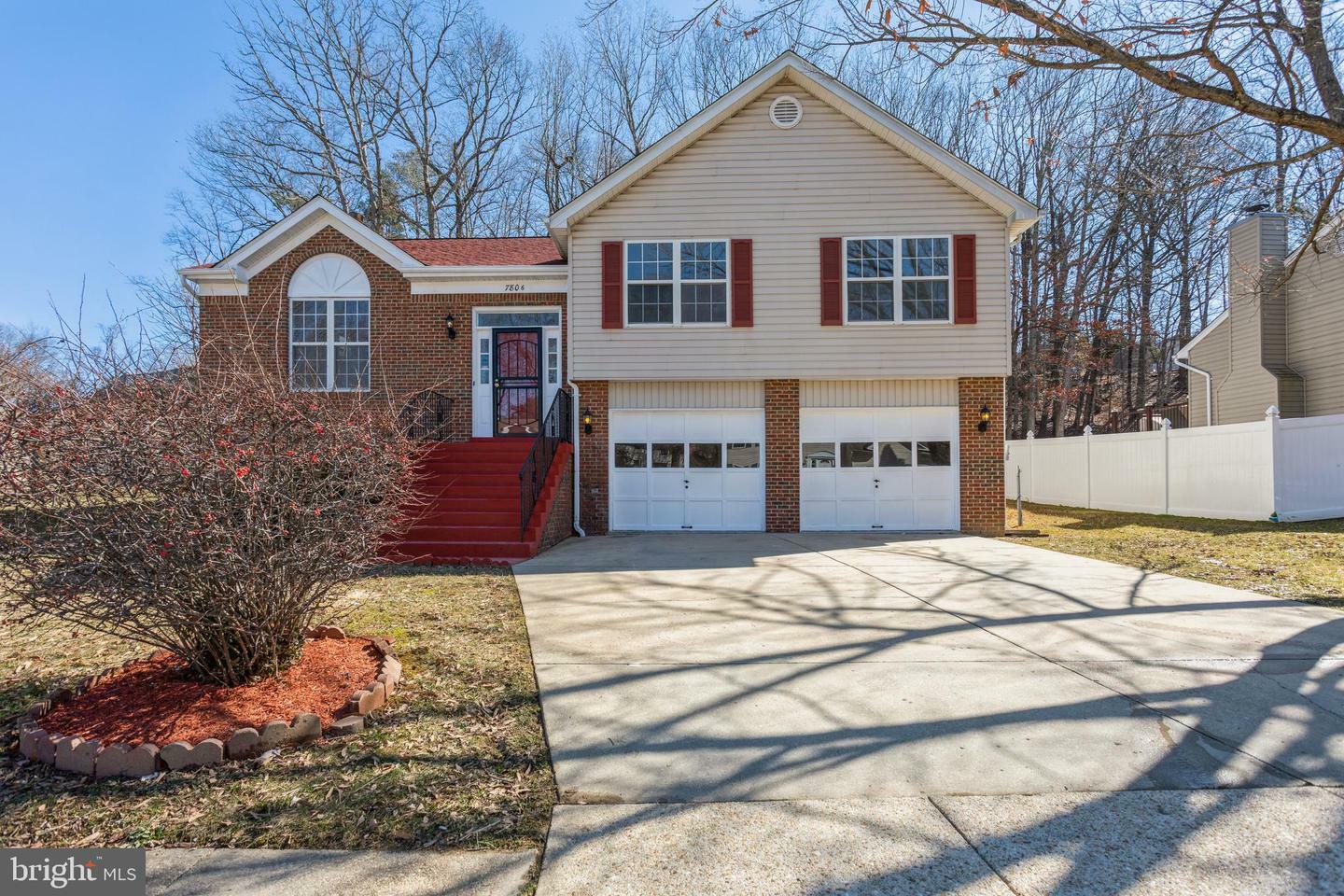 Property Photo: 7806 Jaywick Avenue MD 20744