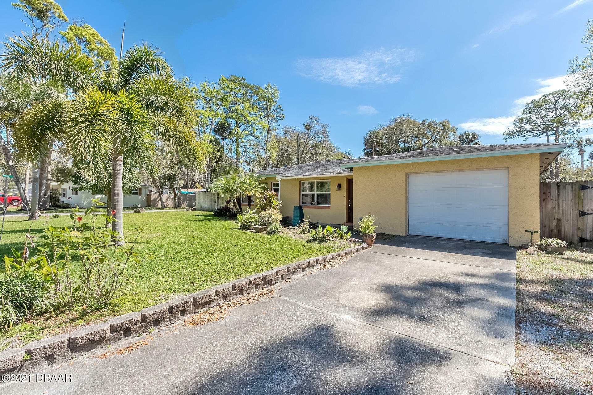 Property Photo:  434 Division Avenue  FL 32174 