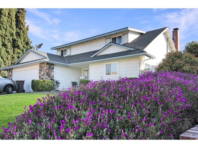 25122 Northrup Drive  Laguna Hills CA 92653 photo