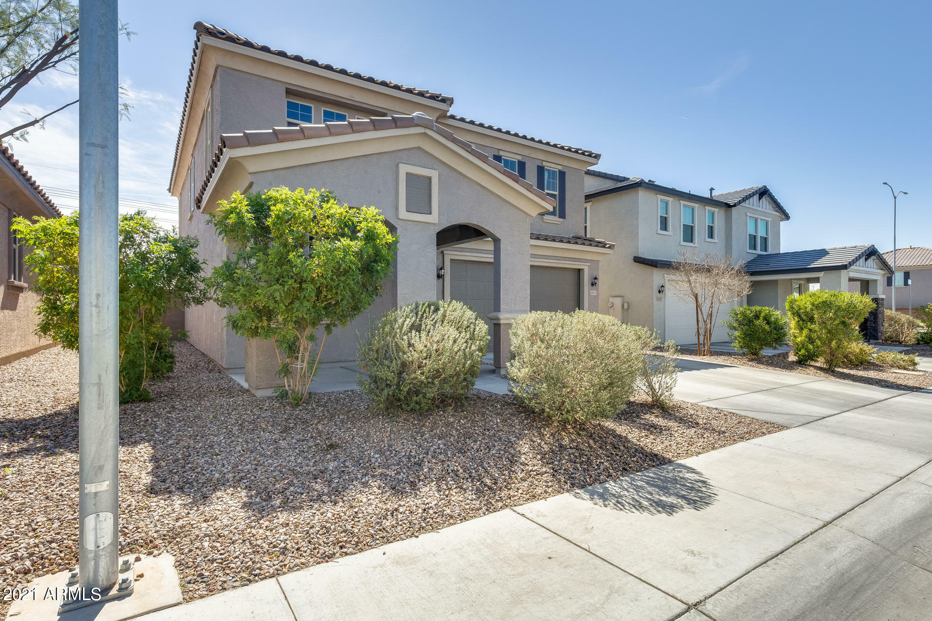 Property Photo:  5047 E Greenway Street  AZ 85205 