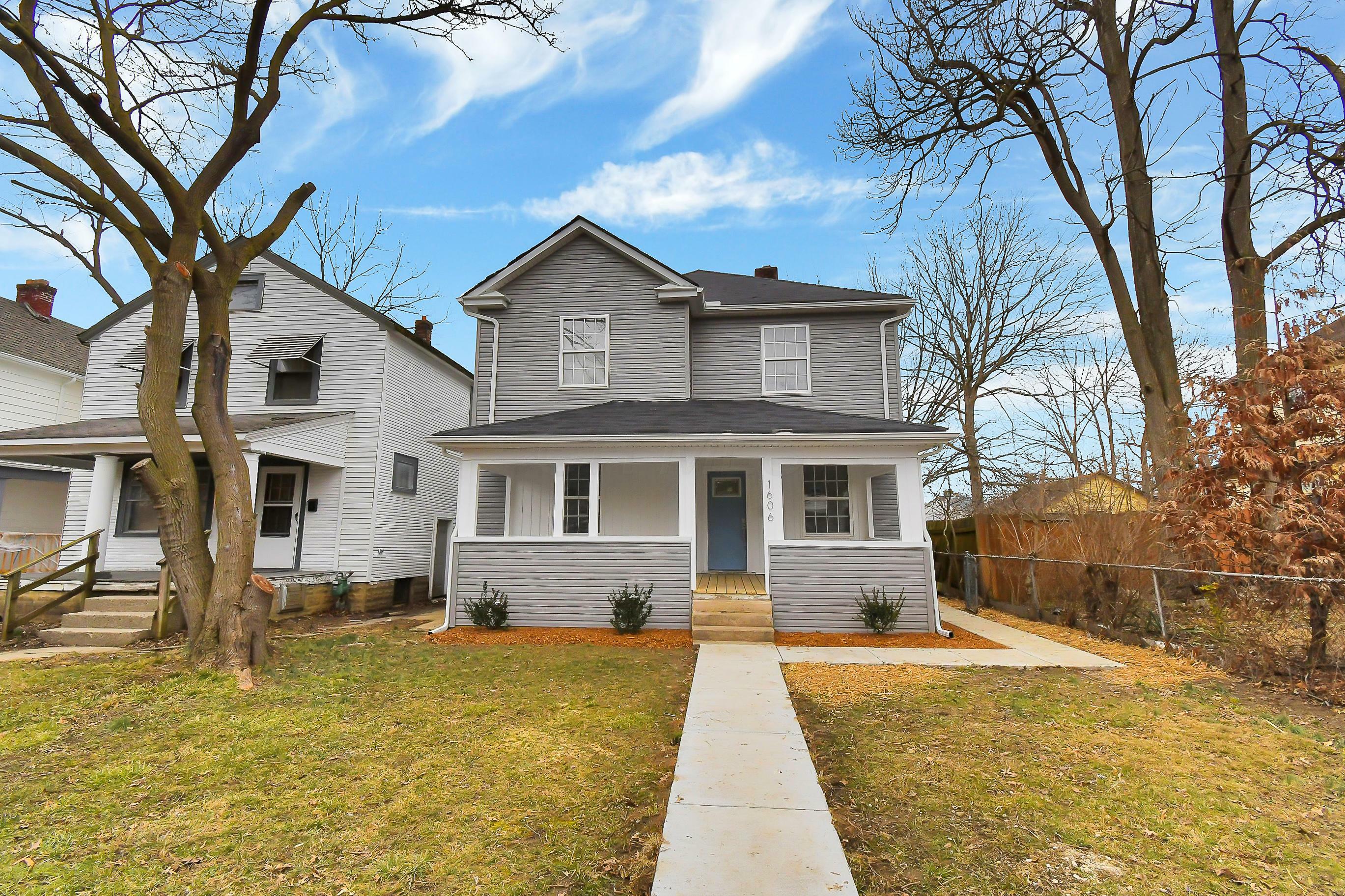 Property Photo:  1606 Aberdeen Avenue  OH 43211 