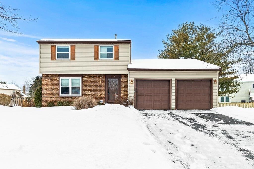 Property Photo:  3739 Stirrup Court  OH 43221 