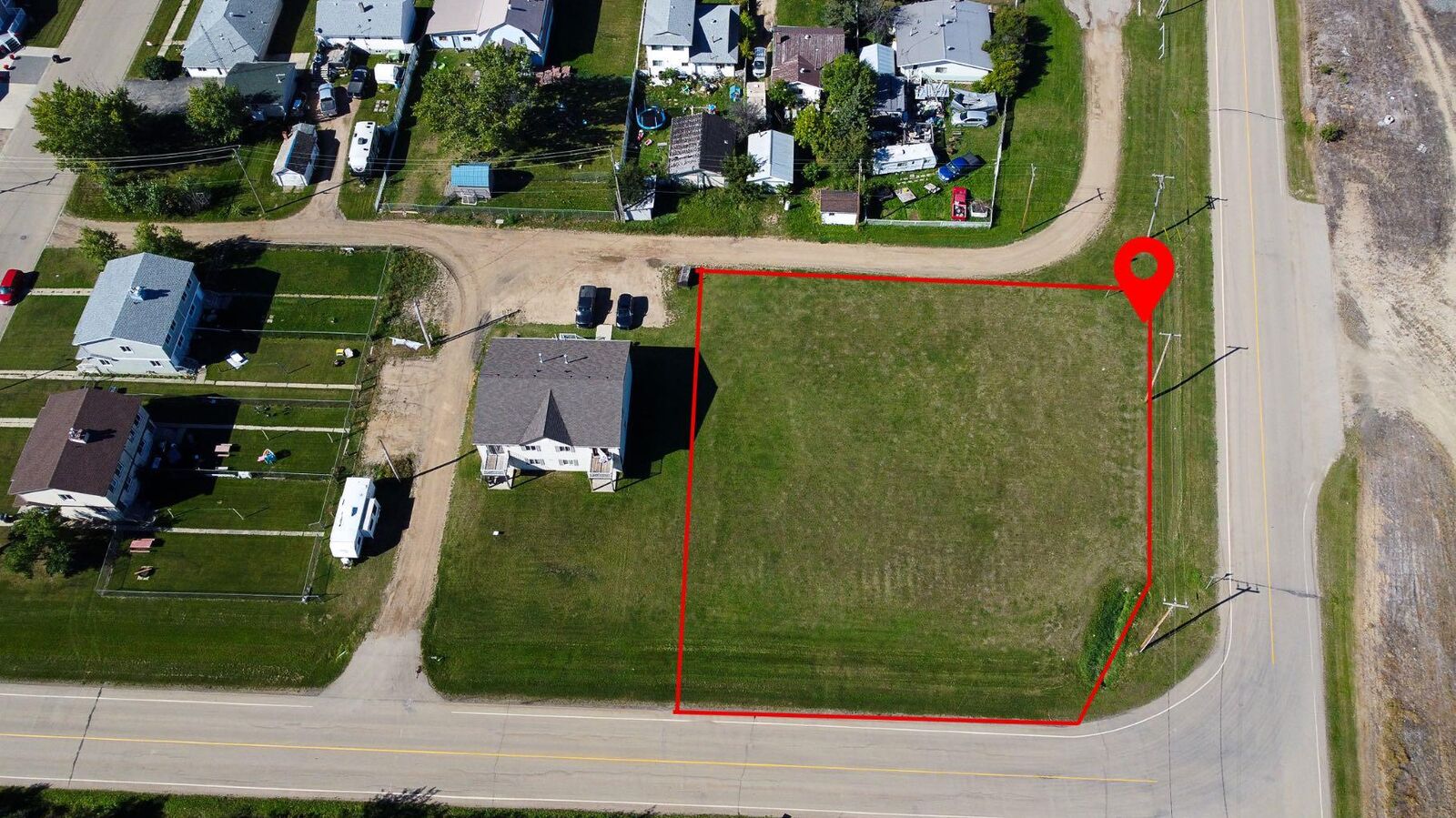 Property Photo: 5 4th Street SE AB T0H 1M0