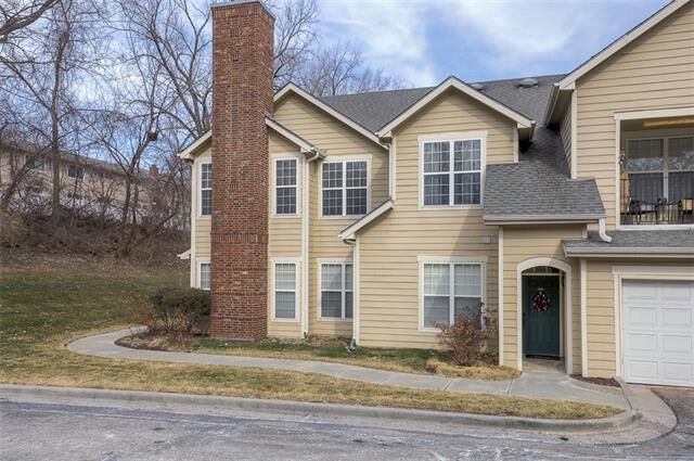 Property Photo: 6416 W 51st Street KS 66202