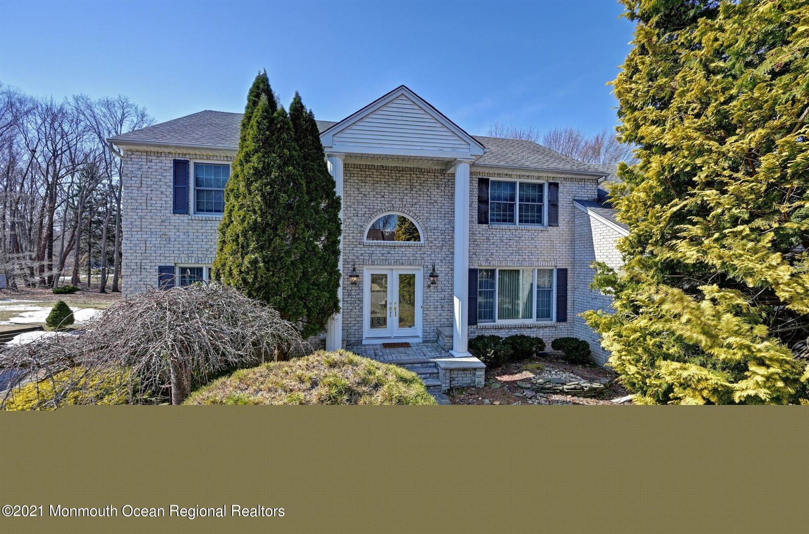 Property Photo: 5 Cambridge Court NJ 07751