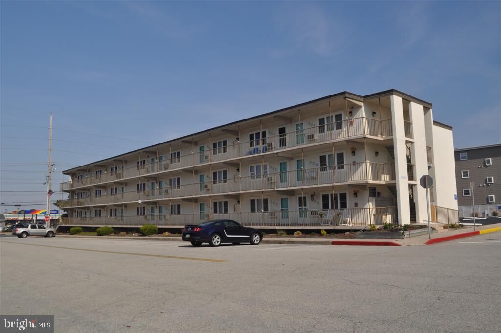 Property Photo:  10 129th Street 206  MD 21842 