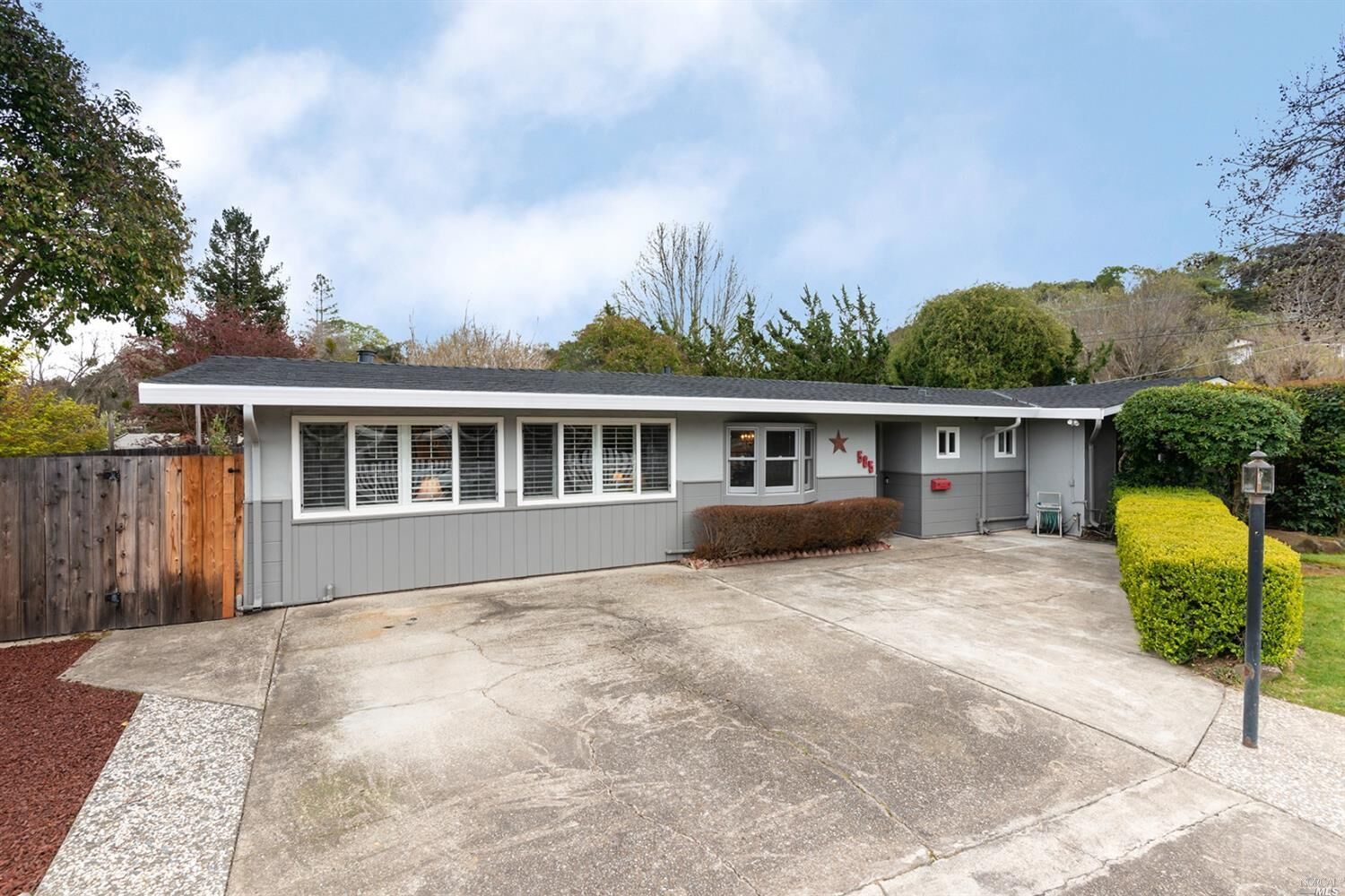 Property Photo:  585 Eldridge Avenue  CA 94947 