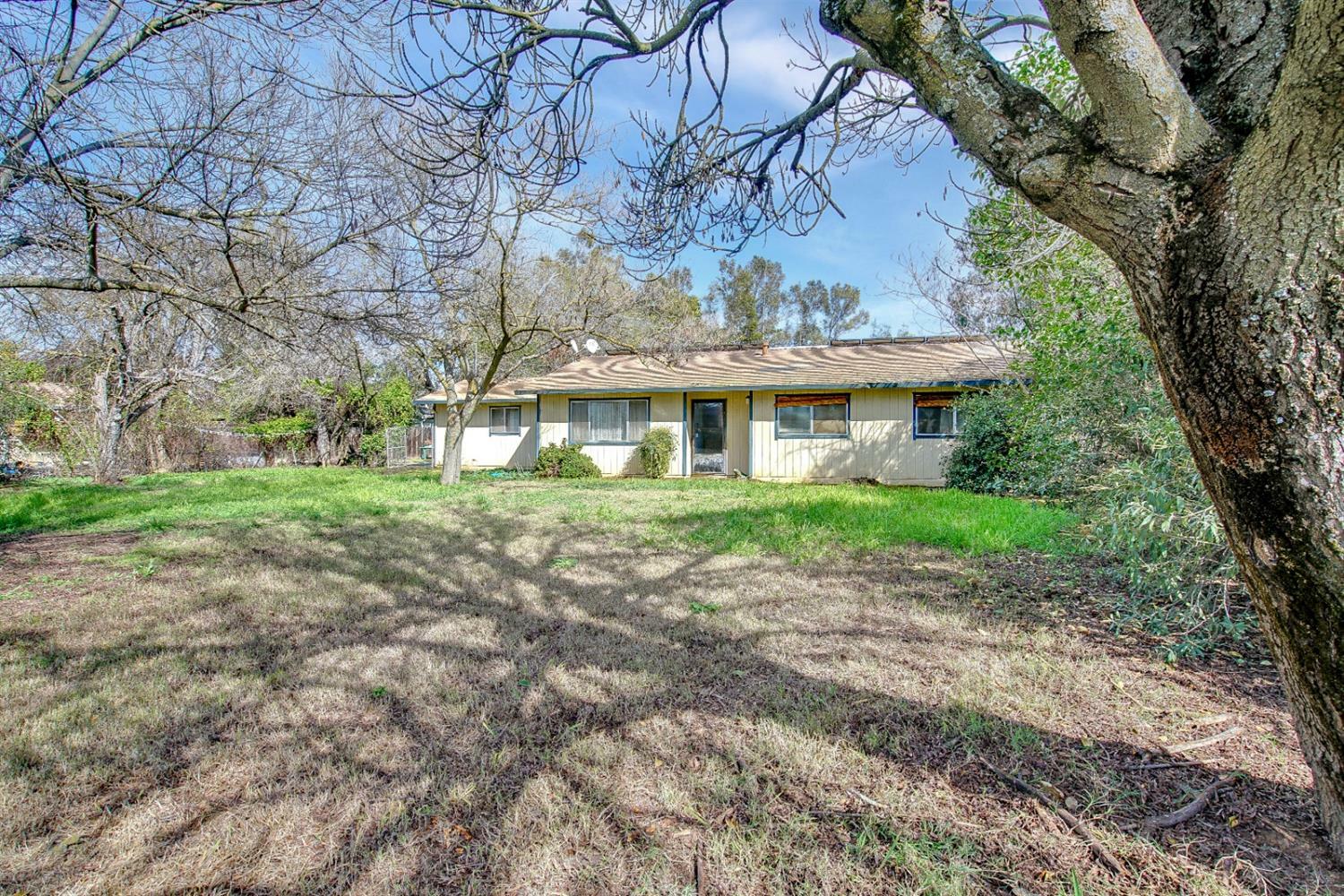 Property Photo:  644 Mayer Road  CA 95901 