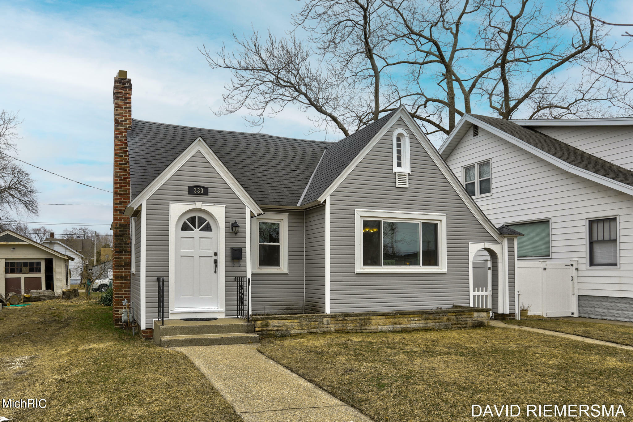 Property Photo:  330 W 16th Street  MI 49423 