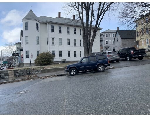 Property Photo: 33 Vernon St MA 01610
