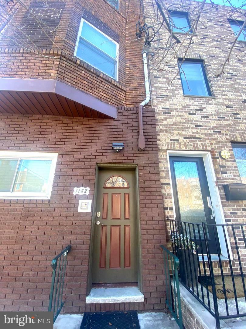 Property Photo:  1182 S 11th Street  PA 19147 