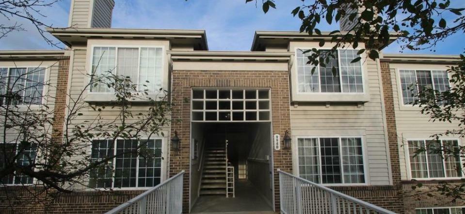 Property Photo:  9940 Regatta Dr 302  OH 45252 